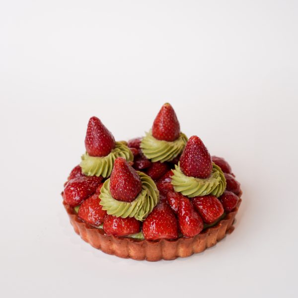 MATCHA STRAWBERRY TART - 6' INCH